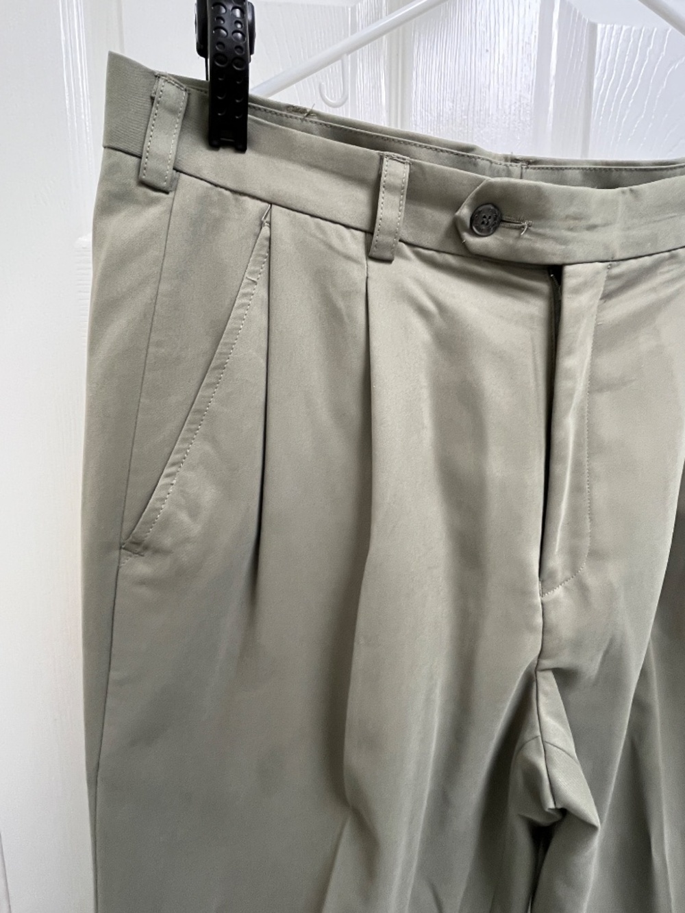 Men's IZOD Green Pants 36W x 30L - Picture 5 of 15